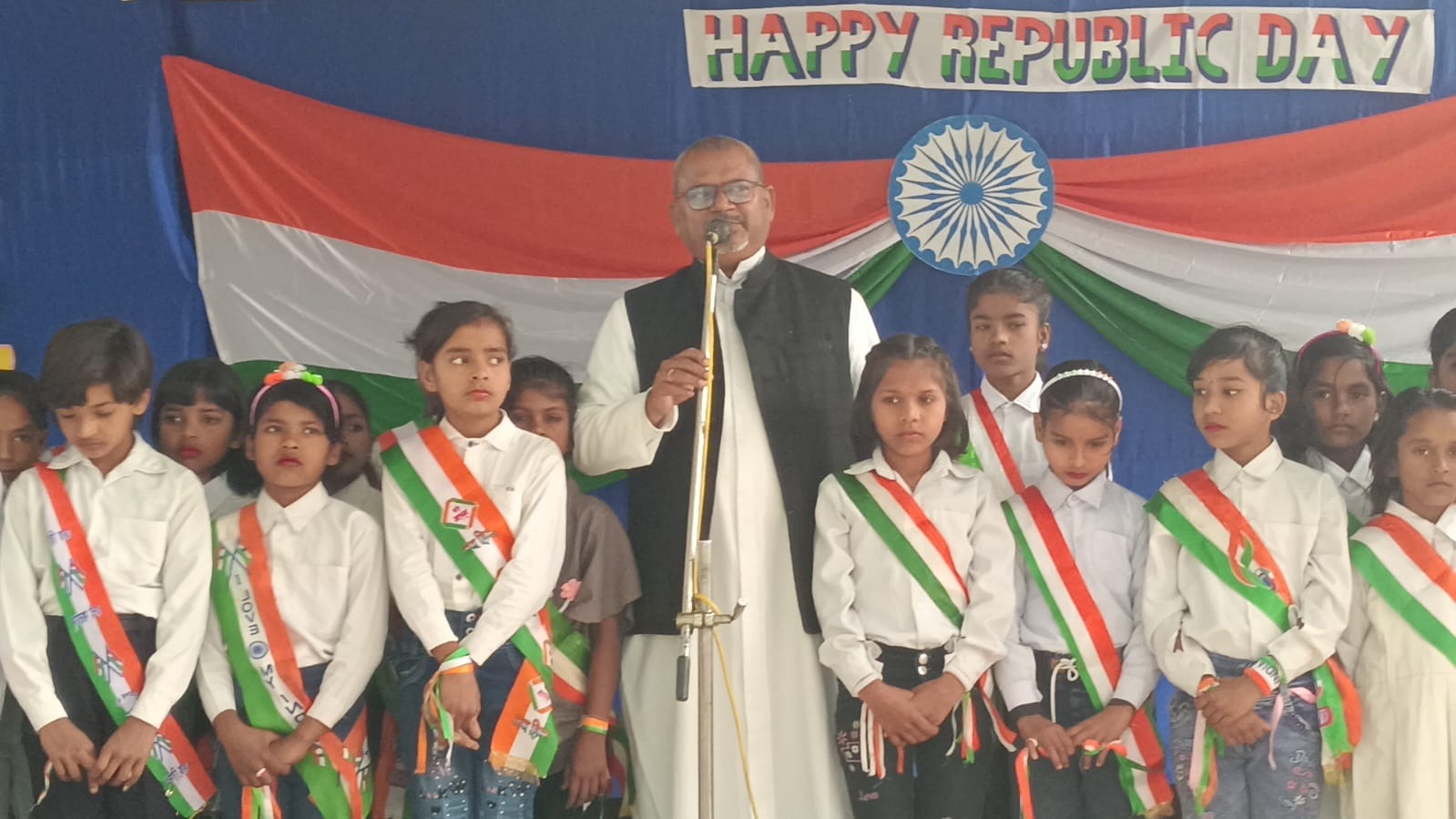 हार्टमन इंटर कॉलेज, हार्टमनपुर में 77वें गणतंत्र दिवस समारोह