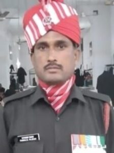 सेना के हवलदार पन्ना लाल राजभर की फाइल फोटो