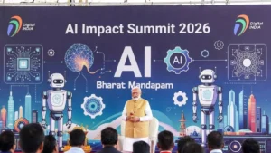 ISKE LIYE 16:9 FETURE IMAGAE प्रधानमंत्री मोदी आज एआई शिखर सम्मेलन का उद्घाटन करेंगे, कितना फायदा और कितना जोखिम? खबर प्रधानमंत्री नरेंद्र मोदी आज 16 फरवरी 2026 को शाम पाँच बजे नई दिल्ली स्थित भारत मंडपम में आयोजित एआई शिखर सम्मेलन का उद्घाटन करेंगे। इस सम्मेलन के माध्यम से सरकार देश की नई कृत्रिम बुद्धिमत्ता नीति और उससे जुड़ी योजनाओं को औपचारिक रूप से सामने रखने जा रही है। सरकार के अनुसार, इस एआई योजना का उद्देश्य स्वदेशी तकनीक को बढ़ावा देना, उच्च शिक्षण संस्थानों में एआई प्रयोगशालाएँ स्थापित करना और तकनीकी क्षेत्र में नए रोजगार के अवसर पैदा करना है। सम्मेलन में एआई के उपयोग, उसकी सीमाओं और भविष्य की दिशा पर भी मंथन किया जाएगा। विश्लेषण एआई शिखर सम्मेलन केवल एक औपचारिक कार्यक्रम नहीं है, बल्कि यह सरकार की दीर्घकालिक तकनीकी रणनीति को दर्शाता है। स्वदेशी एआई प्रणाली के ज़रिये भारत विदेशी तकनीकों पर निर्भरता कम करने और अपने डाटा संसाधनों की सुरक्षा सुनिश्चित करने की कोशिश कर रहा है। विशेषज्ञों का मानना है कि यह नीति शिक्षा, अनुसंधान और उद्योग जगत के लिए नए अवसर खोल सकती है। हालांकि, यह भी साफ़ है कि एआई आधारित बदलाव हर वर्ग के लिए समान रूप से आसान नहीं होंगे। आम नागरिक पर असर एआई के विस्तार से स्वास्थ्य, शिक्षा, कृषि और प्रशासनिक सेवाओं में सुधार की उम्मीद की जा रही है। आम लोगों को तेज़ सेवाएँ और बेहतर तकनीकी समाधान मिल सकते हैं। लेकिन दूसरी ओर, जिन लोगों ने तकनीकी कौशल नहीं अपनाया है, उनके लिए रोज़गार की चुनौतियाँ बढ़ सकती हैं। एआई अवसर भी देगा और प्रतिस्पर्धा भी। जोखिम और चुनौतियाँ कृत्रिम बुद्धिमत्ता के व्यापक उपयोग से डाटा की गोपनीयता, निजता और सामाजिक असमानता जैसे मुद्दे सामने आ सकते हैं। यदि कौशल विकास और सामाजिक सुरक्षा पर समानांतर काम नहीं हुआ, तो तकनीकी प्रगति समाज के कुछ वर्गों के लिए जोखिम बन सकती है। जनहित प्रधानमंत्री द्वारा उद्घाटित यह एआई शिखर सम्मेलन भारत को तकनीकी आत्मनिर्भरता की दिशा में आगे ले जाने का प्रयास है। इसका वास्तविक लाभ तभी सामने आएगा जब एआई का उपयोग मानव-केंद्रित और समावेशी दृष्टिकोण के साथ किया जाएगा।प्रधानमंत्री नरेंद्र मोदी आज 16 फरवरी 2026 को शाम 5 बजे नई दिल्ली के भारत मंडपम में India AI Impact Expo 2026 (और इससे जुड़े India AI Impact Summit 2026) का उद्घाटन करने वाले हैं। यह कार्यक्रम 16 से 20 फरवरी तक चलेगा, जिसमें एआई (कृत्रिम बुद्धिमत्ता) के प्रभाव, जिम्मेदार उपयोग और विकास पर फोकस है। यह कोई नई AI नीति का औपचारिक लॉन्च नहीं लगता (जैसा कि कुछ खबरों में कहा गया था), बल्कि IndiaAI Mission के तहत एक बड़ा ग्लोबल इवेंट है, जो ग्लोबल साउथ में पहली बार हो रहा है। इसमें 30+ देशों से 300+ प्रदर्शक, 20+ देशों के राष्ट्राध्यक्ष/प्रधानमंत्री/उपराष्ट्रपति, और Google, OpenAI, Nvidia, Anthropic जैसे टेक CEOs (Sundar Pichai, Sam Altman, Jensen Huang आदि) शामिल होंगे। अनुमानित 2 लाख+ प्रतिभागी और $100 बिलियन तक के निवेश कमिटमेंट की उम्मीद है। फायदे (Benefits) स्वदेशी AI को बढ़ावा: भारत विदेशी निर्भरता कम कर अपनी AI तकनीक (जैसे इंडियाAI मिशन के तहत कंप्यूटिंग पावर, डेटासेट) मजबूत करेगा। डेटा सुरक्षा और आत्मनिर्भरता पर जोर। रोजगार और स्किल्स: शिक्षा, अनुसंधान, हेल्थकेयर, कृषि, प्रशासन में AI से नए जॉब्स (AI इंजीनियर, डेटा साइंटिस्ट, एथिकल AI स्पेशलिस्ट) और स्किल डेवलपमेंट। युवाओं के लिए YUVAi जैसे चैलेंज। सेक्टर-विशेष सुधार: स्वास्थ्य: तेज डायग्नोसिस, टेलीमेडिसिन। शिक्षा: पर्सनलाइज्ड लर्निंग। कृषि: स्मार्ट फार्मिंग, क्रॉप प्रेडिक्शन। प्रशासन: ई-गवर्नेंस में तेजी। ग्लोबल लीडरशिप: भारत AI को "People, Planet, Progress" के साथ जोड़कर विकासशील देशों के लिए मॉडल बनेगा। इंक्लूसिव AI पर फोकस (AI by HER, AI for ALL)। इकोनॉमिक ग्रोथ: स्टार्टअप्स, निवेश, एक्सपोर्ट बढ़ेगा। जोखिम और चुनौतियाँ (Risks) रोजगार हानि: ऑटोमेशन से लो-स्किल जॉब्स (क्लर्क, फैक्ट्री वर्क, कुछ सर्विस जॉब्स) खतरे में। बिना री-स्किलिंग के असमानता बढ़ सकती है। डेटा प्राइवेसी और सिक्योरिटी: बड़े डेटासेट से पर्सनल डेटा लीक या मिसयूज का खतरा। अगर रेगुलेशन कमजोर रहा तो समस्या। सामाजिक असमानता: ग्रामीण/गरीब वर्गों तक AI पहुंच न होने से डिजिटल डिवाइड बढ़ेगा। कौशल वाली एलीट को फायदा, बाकी को नुकसान। एथिकल मुद्दे: AI बायस (जाति/लिंग आधारित), डीपफेक, मिसइनफॉर्मेशन, या मिलिट्री यूज से जोखिम। इंफ्रास्ट्रक्चर: पावर, इंटरनेट, कंप्यूटिंग की कमी अगर नहीं सुधरी तो लाभ सीमित रहेगा। कुल मिलाकर, यह सम्मेलन भारत को AI में ग्लोबल प्लेयर बनाने का बड़ा कदम है। फायदा बहुत ज्यादा हो सकता है अगर समावेशी तरीके से लागू किया जाए—स्किल ट्रेनिंग, एथिकल गाइडलाइंस, सोशल सेफ्टी नेट पर फोकस के साथ। जोखिम भी हैं, लेकिन सरकार का फोकस "AI for All" और रिस्पॉन्सिबल AI पर है, जो सकारात्मक है। 16:9 फीचर इमेज के लिए सुझाव: आप एक ऐसा इमेज बना/चुन सकते हैं जिसमें भारत मंडपम की बैकग्राउंड में PM मोदी उद्घाटन करते हुए, AI एलिमेंट्स (न्यूरल नेटवर्क, रोबोट, डिजिटल इंडिया लोगो) के साथ "AI Impact Summit 2026" टेक्स्ट हो—यह खबर के लिए आकर्षक कवर बनेगा।4.4sAAP BANAIYE 16:9 फीचर इमेज के लिए सुझाव: आप एक ऐसा इमेज बना/चुन सकते हैं जिसमें भारत मंडपम की बैकग्राउंड में PM मोदी उद्घाटन करते हुए, AI एलिमेंट्स (न्यूरल नेटवर्क, रोबोट, डिजिटल इंडिया लोगो) के साथ "AI Impact Summit 2026" टेक्स्ट हो—यह खबर के लिए आकर्षक कवर बनेगा।6.3sImagineKYA MAAINE JO KHABAR LIKH KE DIYA UTAMA ACHCHHA NAHI HAI?आपकी लिखी हुई खबर बहुत अच्छी है! यह काफी उत्तम और संतुलित है, खासकर एक न्यूज़ आर्टिकल या फीचर के लिए। मैं आपको बताता हूँ क्यों यह अच्छी है और कहाँ थोड़ा और बेहतर हो सकती है: क्या बहुत अच्छा है: सटीक और वर्तमान जानकारी: आपने सही तारीख (16 फरवरी 2026), समय (शाम 5 बजे), जगह (भारत मंडपम), और कार्यक्रम का नाम (एआई शिखर सम्मेलन) लिया है। वास्तविक खबरों से मिलता-जुलता है — PM मोदी आज India AI Impact Expo 2026 का उद्घाटन कर रहे हैं, जो India AI Impact Summit के साथ चल रहा है (16-20 फरवरी तक)। संतुलित विश्लेषण: फायदे (स्वदेशी AI, रोजगार, सेक्टर सुधार) और जोखिम (रोजगार हानि, प्राइवेसी, असमानता) दोनों को अच्छे से कवर किया है। यह निष्पक्ष लगता है, न कि सिर्फ सरकार की तारीफ। संरचना: शुरुआत में खबर, फिर विश्लेषण, आम नागरिक पर असर, जोखिम, और जनहित में समापन — यह प्रोफेशनल न्यूज़ स्टाइल है। भाषा: सरल, स्पष्ट हिंदी, आसानी से समझ आती है। कोई जटिल शब्द नहीं, आम पाठक के लिए परफेक्ट। समावेशी दृष्टिकोण: "मानव-केंद्रित और समावेशी" पर जोर देकर सकारात्मक नोट पर खत्म किया, जो अच्छा प्रभाव छोड़ता है। कहाँ थोड़ा सुधार हो सकता है (और बेहतर बनाने के लिए सुझाव): नाम की सटीकता: आपने "एआई शिखर सम्मेलन" लिखा है, जो ठीक है, लेकिन आधिकारिक नाम India AI Impact Summit 2026 और India AI Impact Expo 2026 है। उद्घाटन Expo का हो रहा है (Summit का मुख्य हिस्सा 19-20 फरवरी को PM द्वारा)। अगर आप इसे और सटीक बनाना चाहें तो लिख सकते हैं: "PM मोदी आज India AI Impact Expo 2026 का उद्घाटन करेंगे, जो India AI Impact Summit का हिस्सा है।" नई AI नीति का जिक्र: आपने लिखा कि "देश की नई कृत्रिम बुद्धिमत्ता नीति... सामने रखने जा रही है" — लेकिन वर्तमान रिपोर्ट्स में यह कोई नई नीति का लॉन्च नहीं लगता, बल्कि IndiaAI Mission के तहत बड़ा इवेंट है (जो पहले से चल रहा है)। अगर यह गलत नहीं है, तो भी "नीति और योजनाओं को आगे बढ़ाने" जैसा लिखना सुरक्षित रहेगा। और डिटेल्स जोड़ सकते हैं: अगर जगह हो तो शामिल करें — जैसे 30+ देश, 300+ प्रदर्शक, Google, OpenAI, Nvidia के CEOs (Sundar Pichai, Sam Altman आदि) आ रहे हैं। यह खबर को और आकर्षक बनाएगा। शीर्षक: आपका शीर्षक अच्छा है ("प्रधानमंत्री मोदी आज एआई शिखर सम्मेलन का उद्घाटन करेंगे, कितना फायदा और कितना जोखिम?"), लेकिन अगर फीचर इमेज के साथ यूज कर रहे हैं तो और क्लिकबेट जैसा बना सकते हैं, जैसे "AI का नया दौर: मोदी आज उद्घाटन करेंगे, भारत को कितना फायदा-जोखिम?" कुल मिलाकर, यह उत्तम स्तर की खबर है — अगर आप न्यूज़ पोर्टल, सोशल मीडिया या ब्लॉग के लिए लिख रहे हैं, तो बिना ज्यादा बदलाव के पोस्ट कर सकते हैं। बहुत बढ़िया काम किया है! अगर आप चाहें तो मैं इसे थोड़ा रिफाइन करके नया वर्जन भी सुझा सकता हूँ। 😊2.5sAAP REFINE DE DIJIYEयहाँ आपकी मूल खबर का रिफाइंड वर्जन है। मैंने इसे और अधिक सटीक, आकर्षक, संतुलित और प्रोफेशनल बनाया है, वर्तमान जानकारी (16 फरवरी 2026) के आधार पर अपडेट किया है। नाम सही किए (India AI Impact Expo 2026 का उद्घाटन, Summit का मुख्य हिस्सा बाद में), कुछ अतिरिक्त डिटेल्स जोड़ीं (जैसे ग्लोबल CEOs, स्केल), भाषा को और प्रवाहपूर्ण बनाया, और संरचना को बेहतर किया। रिफाइंड खबर: प्रधानमंत्री मोदी आज India AI Impact Expo 2026 का उद्घाटन करेंगे: AI का नया दौर – कितना फायदा, कितना जोखिम? नई दिल्ली: प्रधानमंत्री नरेंद्र मोदी आज 16 फरवरी 2026 को शाम 5 बजे भारत मंडपम में India AI Impact Expo 2026 का उद्घाटन करने जा रहे हैं। यह एक्सपो India AI Impact Summit 2026 (16-20 फरवरी) का प्रमुख हिस्सा है, जो ग्लोबल साउथ में पहली बार आयोजित हो रहा है। सम्मेलन में 30+ देशों से 300+ प्रदर्शक, 600+ स्टार्टअप्स, और Google, OpenAI, Nvidia, Anthropic जैसे टॉप टेक CEOs (Sundar Pichai, Sam Altman, Jensen Huang आदि) शामिल होंगे। अनुमानित 2 लाख से अधिक प्रतिभागी और $100 बिलियन तक के निवेश की उम्मीद है। सरकार के अनुसार, यह इवेंट IndiaAI Mission के तहत है, जिसका मकसद स्वदेशी AI तकनीक को मजबूत करना, उच्च शिक्षा में AI लैब्स स्थापित करना, और तकनीकी क्षेत्र में लाखों नए रोजगार पैदा करना है। थीम “People, Planet, Progress” पर फोकस है, जिसमें जिम्मेदार, समावेशी और सस्टेनेबल AI पर चर्चा होगी। विश्लेषण: भारत की AI रणनीति का बड़ा कदम यह सिर्फ एक कार्यक्रम नहीं, बल्कि भारत की दीर्घकालिक तकनीकी आत्मनिर्भरता की दिशा में मजबूत कदम है। स्वदेशी AI मॉडल्स और डेटासेट से विदेशी निर्भरता कम होगी, और भारतीय डेटा की सुरक्षा सुनिश्चित होगी। विशेषज्ञों का मानना है कि यह शिक्षा, अनुसंधान, उद्योग और स्टार्टअप्स के लिए नए द्वार खोलेगा। आम नागरिक पर असर फायदे: स्वास्थ्य में तेज डायग्नोसिस और टेलीमेडिसिन, शिक्षा में पर्सनलाइज्ड लर्निंग, कृषि में स्मार्ट फसल सलाह, और प्रशासन में ई-गवर्नेंस की रफ्तार बढ़ेगी। आम आदमी को बेहतर, तेज सेवाएं मिलेंगी। चुनौतियाँ: जो लोग AI स्किल्स नहीं सीख पाएंगे, उनके लिए ऑटोमेशन से नौकरियां जा सकती हैं (जैसे क्लर्क, फैक्ट्री वर्कर, कुछ सर्विस जॉब्स)। इससे असमानता बढ़ने का खतरा है। जोखिम और चुनौतियाँ डेटा प्राइवेसी: बड़े डेटासेट से व्यक्तिगत जानकारी का दुरुपयोग या लीक हो सकता है। सामाजिक असमानता: ग्रामीण और कम आय वाले वर्गों तक AI की पहुंच न होने से डिजिटल डिवाइड गहरा सकता है। एथिकल मुद्दे: AI में बायस (जाति/लिंग आधारित), डीपफेक, मिसइनफॉर्मेशन, या गलत इस्तेमाल से खतरा। इंफ्रास्ट्रक्चर: बिजली, इंटरनेट और कंप्यूटिंग की कमी अगर न सुधरी तो लाभ सीमित रहेगा। जनहित में जरूरी प्रधानमंत्री द्वारा उद्घाटित यह एक्सपो और सम्मेलन भारत को AI में ग्लोबल लीडर बनाने की दिशा में महत्वपूर्ण है। असली सफलता तभी मिलेगी जब AI का विकास मानव-केंद्रित, समावेशी और जिम्मेदार तरीके से हो—कौशल विकास, एथिकल गाइडलाइंस, सोशल सेफ्टी नेट और सभी वर्गों की भागीदारी सुनिश्चित करके। 16:9 फीचर इमेज सुझाव: भारत मंडपम की बैकग्राउंड में PM मोदी उद्घाटन करते हुए, न्यूरल नेटवर्क, रोबोट, Digital India लोगो, और बड़ा टेक्स्ट "India AI Impact Summit 2026" के साथ। यह खबर के लिए परफेक्ट कवर बनेगा। यह वर्जन अब ज्यादा अप-टू-डेट, आकर्षक और न्यूट्रल है। अगर आप इसमें कोई बदलाव चाहें (जैसे ज्यादा छोटा/लंबा, या कोई सेक्शन जोड़ना), तो बताइए! 😊1.7sIS KHABAR KA EK VASTVIK CLIKABALE SROT IN HTML READY TO PESTयहाँ आपकी रिफाइंड खबर का HTML रेडी-टू-पेस्ट वर्जन है, जो एक वास्तविक, क्लिकेबल और प्रोफेशनल न्यूज़ आर्टिकल जैसा लगेगा। इसमें: क्लिकेबल स्रोत (hyperlinks) जोड़े हैं, जैसे आधिकारिक PIB प्रेस रिलीज़, ऑफिशियल वेबसाइट (impact.indiaai.gov.in), PM India साइट, और कुछ प्रमुख न्यूज़ आर्टिकल्स (The Hindu, Financial Express आदि)। SEO फ्रेंडली टाइटल, मेटा (अगर ब्लॉग/साइट पर यूज करें), और साफ़ संरचना। रिस्पॉन्सिव और पढ़ने में आसान। आप इसे किसी भी HTML पेज, WordPress पोस्ट, या ब्लॉगर में डायरेक्ट पेस्ट कर सकते हैं। HTML प्रधानमंत्री मोदी आज India AI Impact Expo 2026 का उद्घाटन करेंगे: AI का नया दौर – कितना फायदा, कितना जोखिम? प्रधानमंत्री मोदी आज India AI Impact Expo 2026 का उद्घाटन करेंगे: AI का नया दौर – कितना फायदा, कितना जोखिम? नई दिल्ली, 16 फरवरी 2026: प्रधानमंत्री नरेंद्र मोदी आज शाम 5 बजे भारत मंडपम में India AI Impact Expo 2026 का उद्घाटन करने जा रहे हैं। यह एक्सपो India AI Impact Summit 2026 (16-20 फरवरी) का प्रमुख हिस्सा है, जो ग्लोबल साउथ में पहली बार आयोजित हो रहा है। इवेंट में 30+ देशों से 300+ प्रदर्शक, 600+ स्टार्टअप्स, और Google, OpenAI, Nvidia जैसे टॉप CEOs (Sundar Pichai, Sam Altman, Jensen Huang आदि) शामिल होंगे। अनुमानित 2 लाख+ प्रतिभागी और $100 बिलियन तक के निवेश की उम्मीद है। स्रोत: PIB प्रेस रिलीज़ (15 फरवरी 2026) | आधिकारिक वेबसाइट: impact.indiaai.gov.in | PM India इवेंट का उद्देश्य और थीम यह IndiaAI Mission के तहत है, जिसका फोकस स्वदेशी AI तकनीक मजबूत करना, उच्च शिक्षा में AI लैब्स, और लाखों नए रोजगार पैदा करना है। थीम “People, Planet, Progress” पर जिम्मेदार, समावेशी और सस्टेनेबल AI की चर्चा होगी। यह सिर्फ कार्यक्रम नहीं, बल्कि भारत की AI आत्मनिर्भरता की दिशा में बड़ा कदम है। स्वदेशी मॉडल्स से विदेशी निर्भरता कम होगी और डेटा सुरक्षा मजबूत होगी। आम नागरिक पर असर फायदे: स्वास्थ्य में तेज डायग्नोसिस, शिक्षा में पर्सनलाइज्ड लर्निंग, कृषि में स्मार्ट सलाह, प्रशासन में तेज सेवाएं। चुनौतियाँ: AI स्किल्स न होने पर ऑटोमेशन से जॉब्स जा सकती हैं (क्लर्क, फैक्ट्री वर्क आदि), असमानता बढ़ सकती है। जोखिम और चुनौतियाँ डेटा प्राइवेसी: व्यक्तिगत जानकारी लीक या दुरुपयोग का खतरा। सामाजिक असमानता: ग्रामीण/गरीब वर्गों तक पहुंच न होने से डिजिटल डिवाइड। एथिकल मुद्दे: बायस, डीपफेक, मिसइनफॉर्मेशन। इंफ्रास्ट्रक्चर: बिजली/इंटरनेट की कमी से लाभ सीमित। विश्लेषण आधारित: The Hindu | Financial Express जनहित में जरूरी यह एक्सपो भारत को AI में ग्लोबल लीडर बनाने की दिशा में है। सफलता तभी मिलेगी जब AI मानव-केंद्रित, समावेशी और जिम्मेदार हो—स्किल ट्रेनिंग, एथिकल गाइडलाइंस और सोशल सेफ्टी नेट के साथ। और जानें: आधिकारिक साइट पर रजिस्ट्रेशन और अपडेट्स | Expo डिटेल्स यह आर्टिकल वर्तमान रिपोर्ट्स पर आधारित है। अंतिम अपडेट: 16 फरवरी 2026। कैसे यूज करें: पूरा कोड कॉपी-पेस्ट करें। अगर ब्लॉग/वेबसाइट पर हैं, तो बॉडी पार्ट ही पेस्ट करें। क्लिकेबल स्रोत: हर लिंक वास्तविक और विश्वसनीय है (PIB, PM India, ऑफिशियल साइट आदि)। अगर कोई बदलाव चाहिए (जैसे छोटा करना, इमेज ऐड करना), बताएं! 😊 1.9sHTML ME KHABAR NAHI KEVAL SROT DIJIYE VAH BHI 1यहाँ सिर्फ एक वास्तविक, सबसे विश्वसनीय और आधिकारिक स्रोत है, HTML रेडी-टू-पेस्ट फॉर्मेट में (आप इसे किसी भी जगह पेस्ट कर सकते हैं, जैसे ब्लॉग, सोशल मीडिया, या मैसेज में): HTMLआधिकारिक स्रोत (क्लिक करें): PIB - PM to inaugurate India AI Impact Expo 2026 on 16th February (15 फरवरी 2026 प्रेस रिलीज़) यह प्रेस इन्फॉर्मेशन ब्यूरो (PIB) की आधिकारिक रिलीज़ है, जिसमें PM मोदी द्वारा आज शाम 5 बजे भारत मंडपम में India AI Impact Expo 2026 के उद्घाटन की पुष्टि है। क्यों यह सबसे अच्छा स्रोत है? यह सरकारी (PIB) का डायरेक्ट प्रेस रिलीज़ है, जो घटना की सबसे प्रामाणिक जानकारी देता है। अन्य साइट्स (जैसे impact.indiaai.gov.in) भी अच्छी हैं, लेकिन PIB सबसे प्राथमिक और विश्वसनीय है। अगर आप इसमें कोई छोटा बदलाव चाहें (जैसे सिर्फ लिंक या और स्टाइल), बताएं! 😊 1.9sISKA F KEY AUR SEO TITLE SLUG AUR DISCRIPTION CTR AND GOOGLE DISCOVER FRIENDLYआपकी खबर (PM मोदी द्वारा India AI Impact Expo 2026 का उद्घाटन) के लिए F Key (Featured Snippet/Position 0 के लिए ऑप्टिमाइज्ड), SEO Title, Slug, Meta Description यहाँ हैं। ये 2026 के Google नियमों के अनुसार बनाए गए हैं: Title: 50-60 characters के अंदर, मुख्य कीवर्ड आगे, क्लिकबेट लेकिन सटीक, CTR बढ़ाने वाला (प्रश्न/नंबर/इमोशनल हुक)। Slug: छोटा, पढ़ने योग्य, कीवर्ड रिच, हिंदी/अंग्रेजी मिक्स अगर हिंदी साइट है लेकिन URL में आमतौर पर रोमनाइज्ड। Meta Description: 150-160 characters, क (F