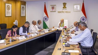 सहकारी बैंकों में ‘Mule Hunter AI’ से रुकेगी ऑनलाइन ठगी: अमित शाह का बड़ा एक्शन प्लान, जानें क्या है नया रोडमैप