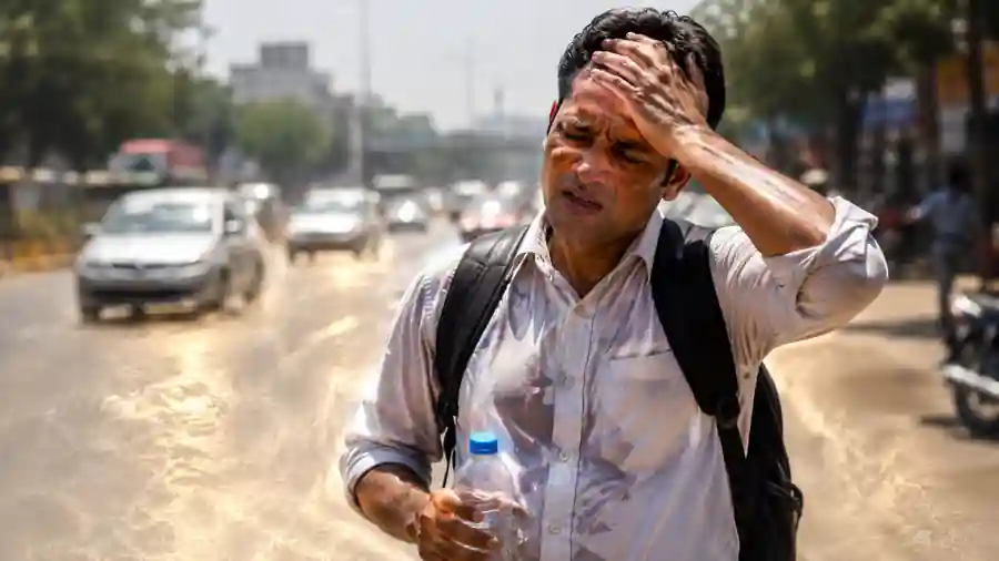 Heat Stroke Symptoms and Prevention During Summer